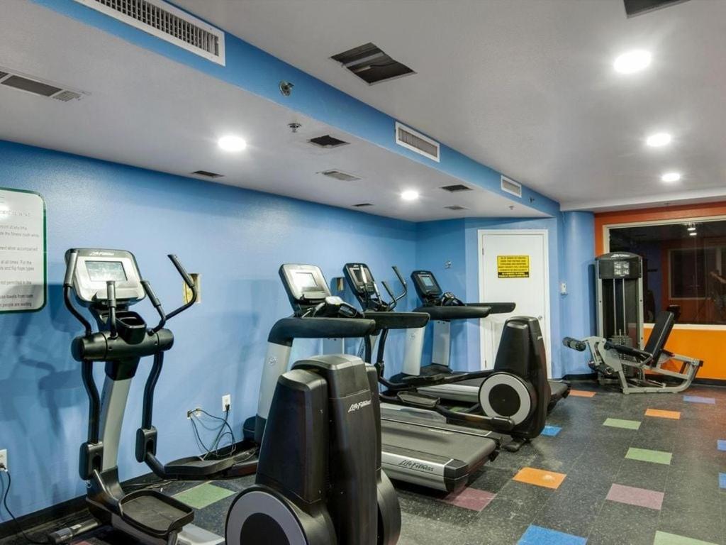 Shores Of Panama 1206 - Amazing Studio, Free Fun! Sleeps 3, Romantic Panama City Beach